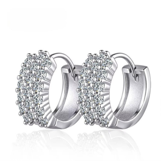 Lumière – Sparkling Huggie Earrings 