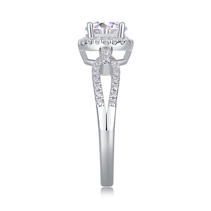 Conosci il tuo cuore: elegante anello nuziale con moissanite