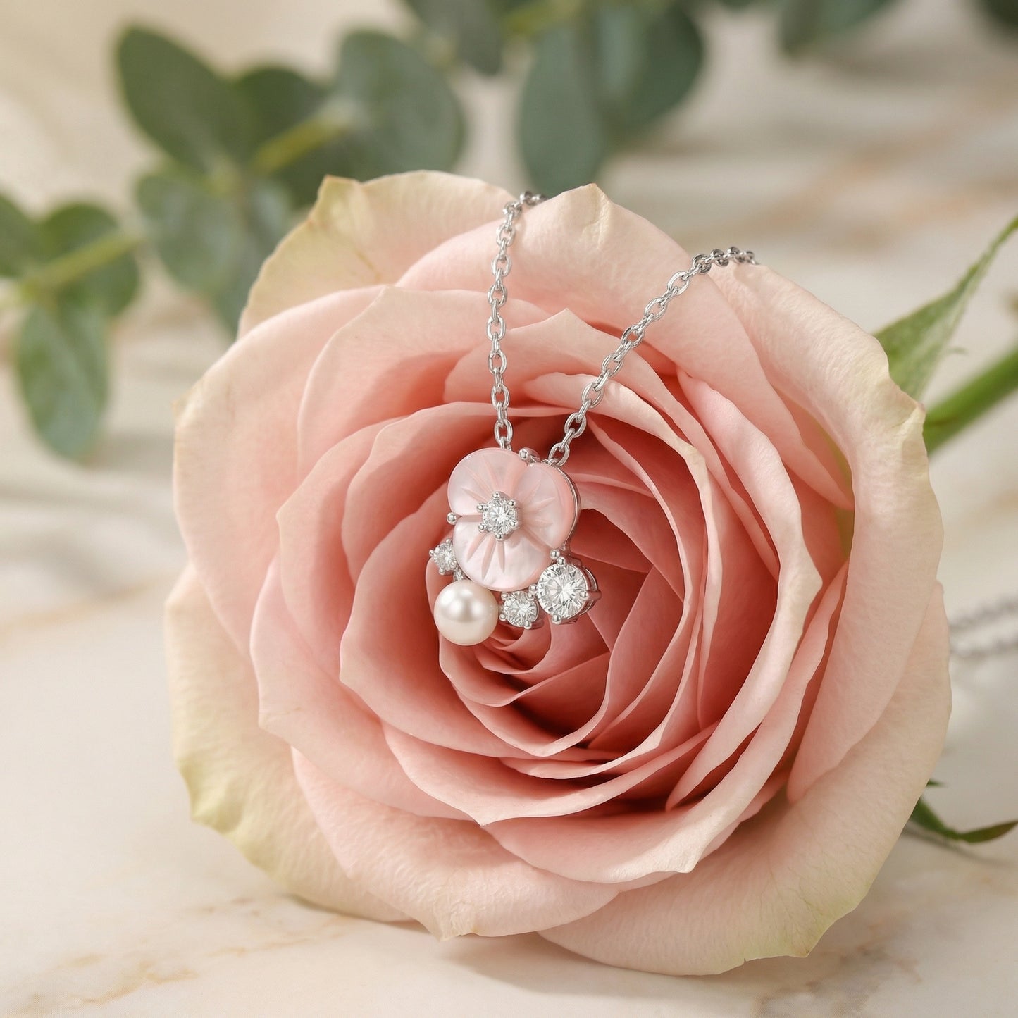 Rosenglanz – Collana in argento 925 con fiore, perla e cristalli